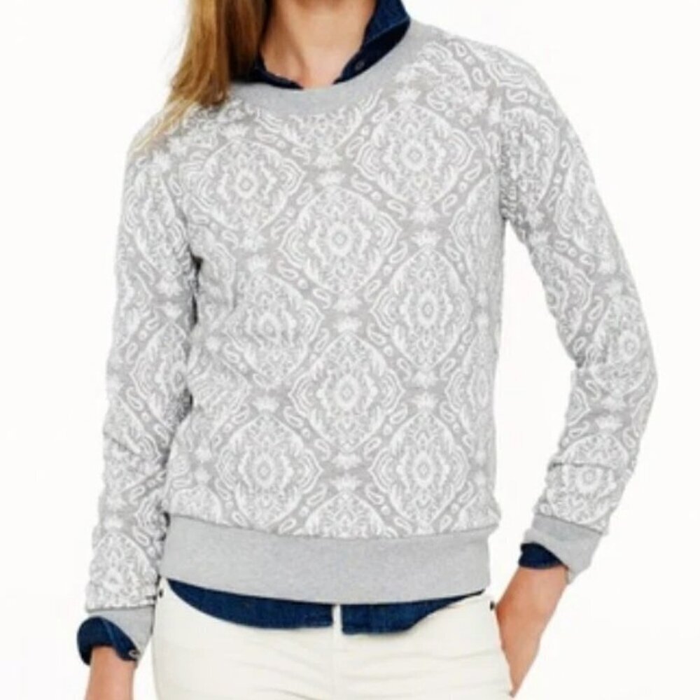 NWT J. Crew Medallion Pullover Crewneck Sweater in Gray & White - Size Small